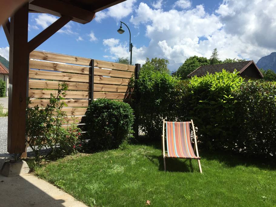 La Pelouse, L'Appart, le jardin